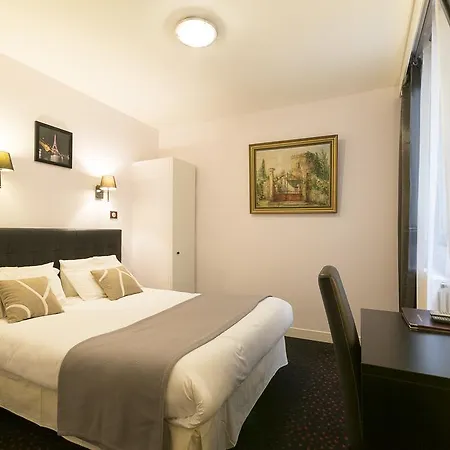 Hotel Monceau 3*