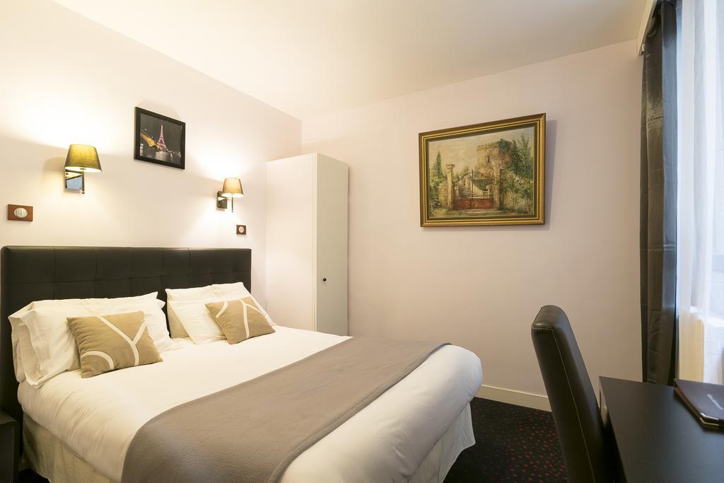 Monceau 2* Parigi