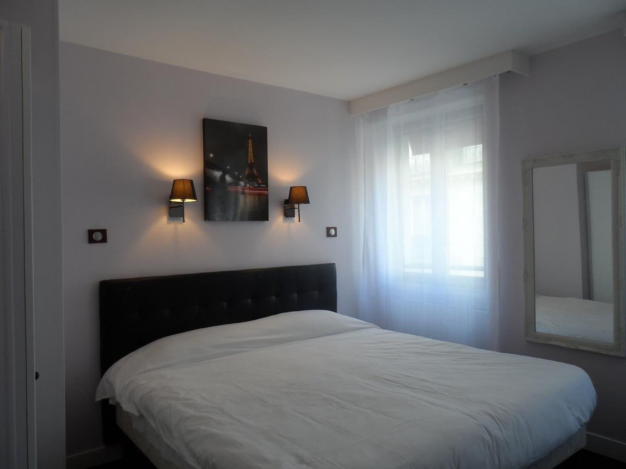 Monceau Hotel