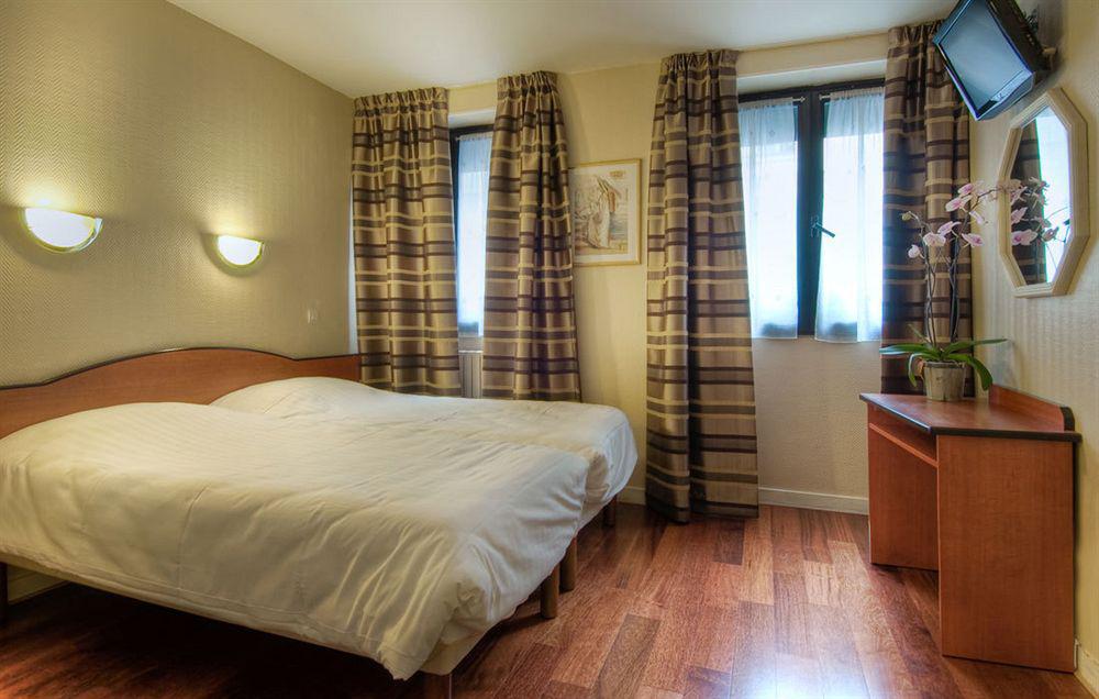 Monceau Hotel